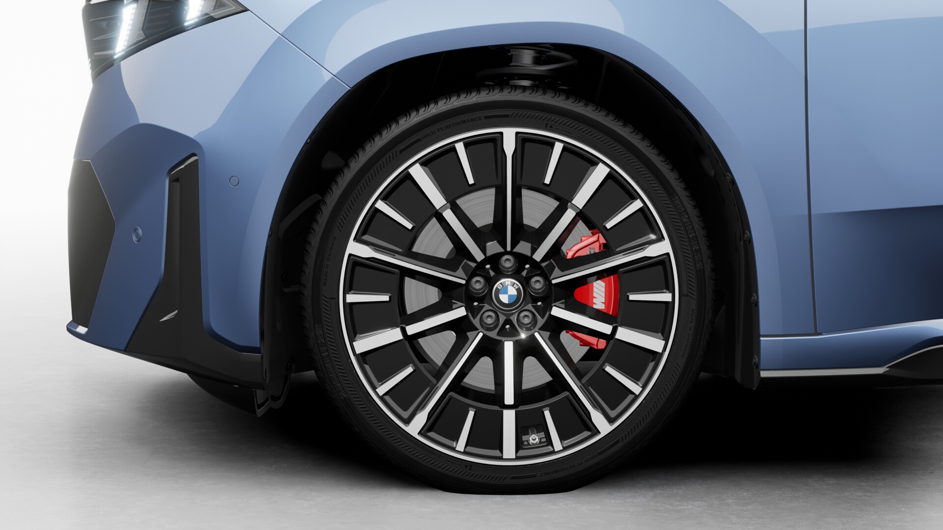 Aerodynamic. Iconic. Efficient.